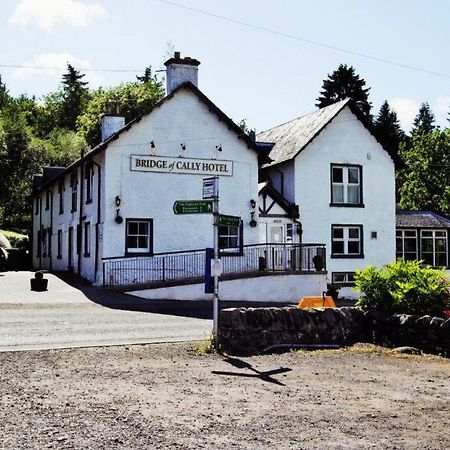 Bridge Of Cally Hotel Eksteriør billede